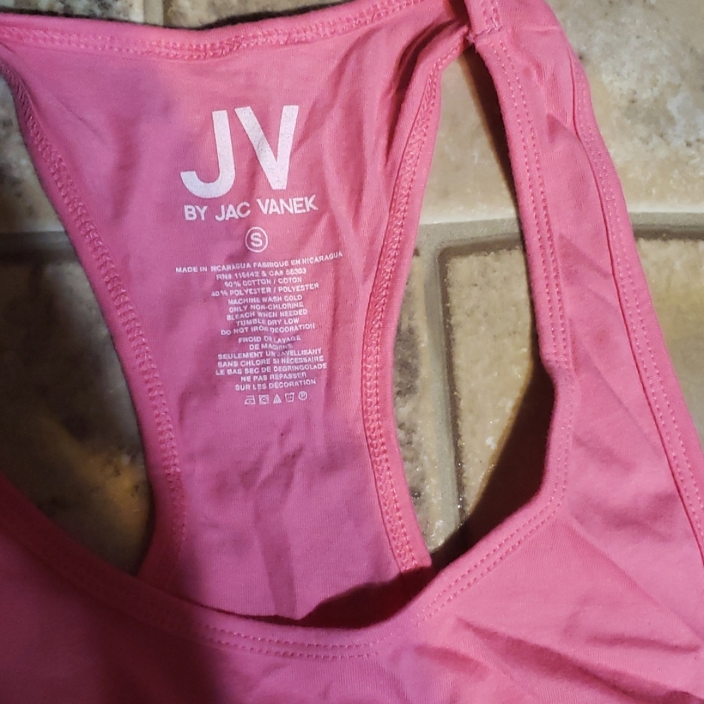 Pink tank - Picture 4 of 4